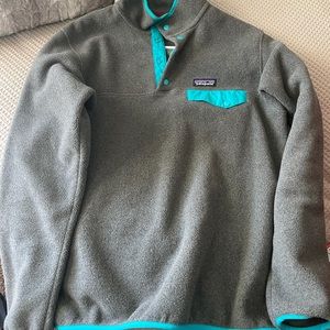 Patagonia fuzzy crew neck